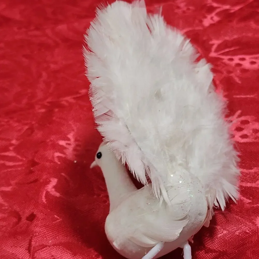 2x White Feather Plumed Peacock Bird Decorations Christmas Tree Wire Pick Stands